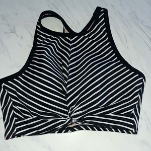 💫 FREE w/ BUNDLE! 💫  Kona sol high neck bikini top sz Small